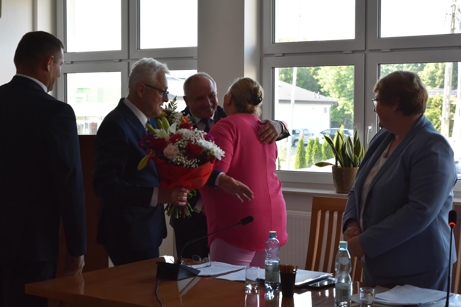 Burmistrz z wotum zaufania i absolutorium. Rada pozytywnie oceniła działalność samorządu