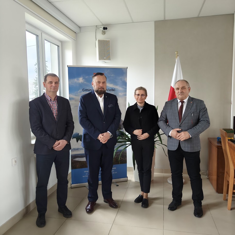 Spotkanie władz Miasta i Gminy Książ Wielki z posłem – rozmowy o przyszłości gminy
