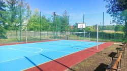 Nowe boisko w Książu Małym gotowe – inwestycja odebrana!