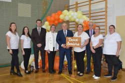 „Szron na głowie a w sercu ciągle maj” Dzień Seniora w Książu Wielkim